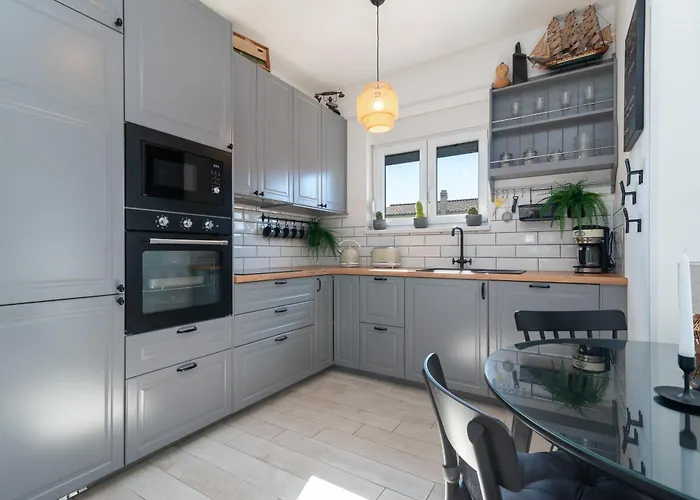 Apartment With Parking Space - 25137 Trogir