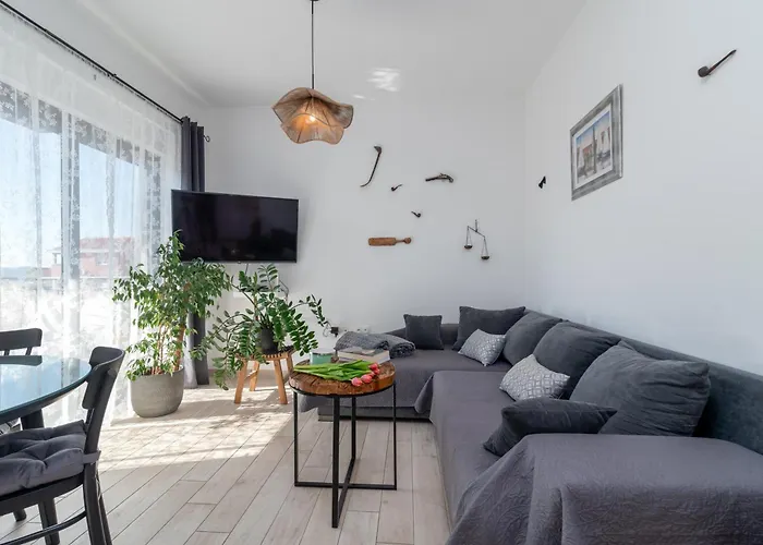 With Parking Space - 25137 Apartment *